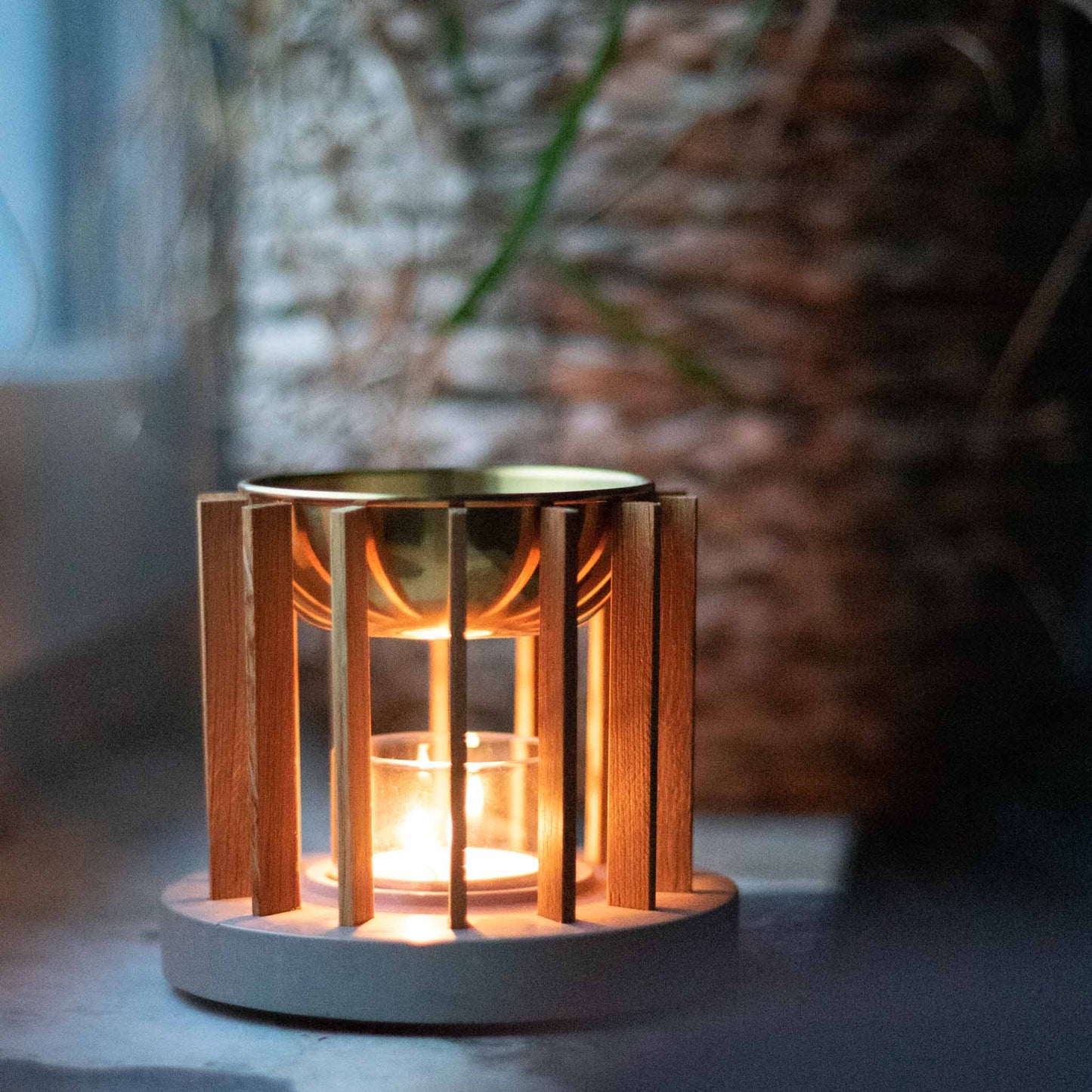 Molika Duftlampe aus Eiche und Beton (Eiche/Grau)